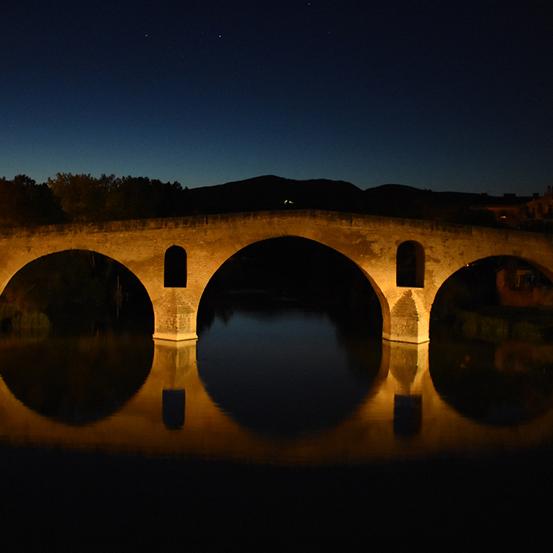 0-PUENTE_ROMANICO_PUENTE_LA_REINA_800x800